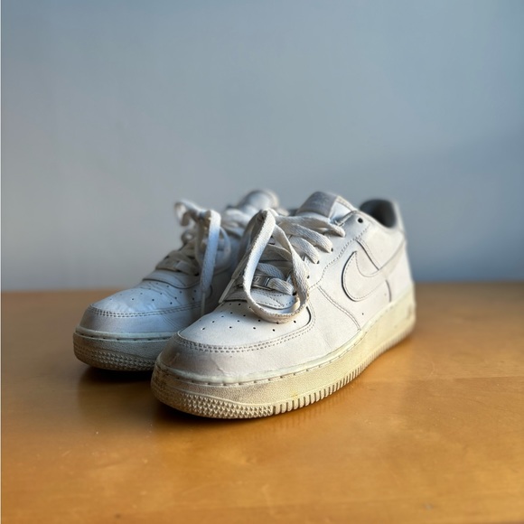 Nike Air Force - Picture 4 of 5